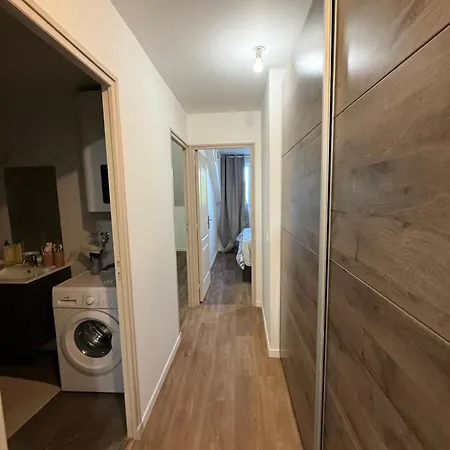 St Denis Apartmán